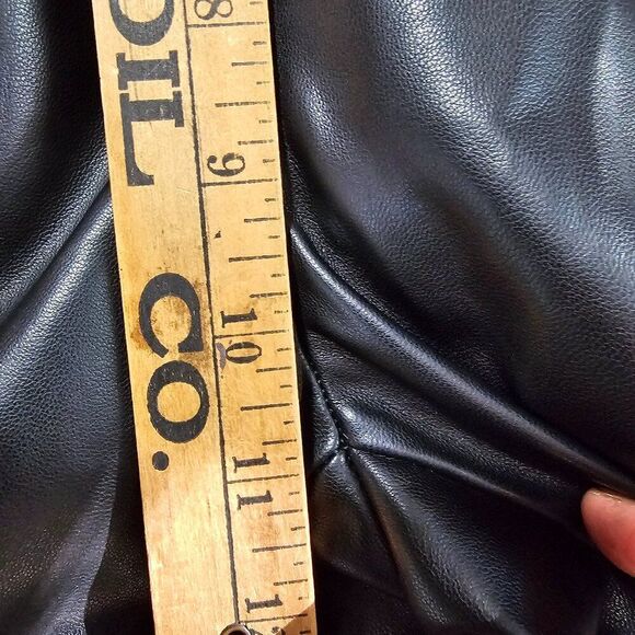 NWT LAUNDRY BY SHELLI SEGAL BLACK FAUX LEATHER TAPERED PANTS SZ M - Picture 15 of 16